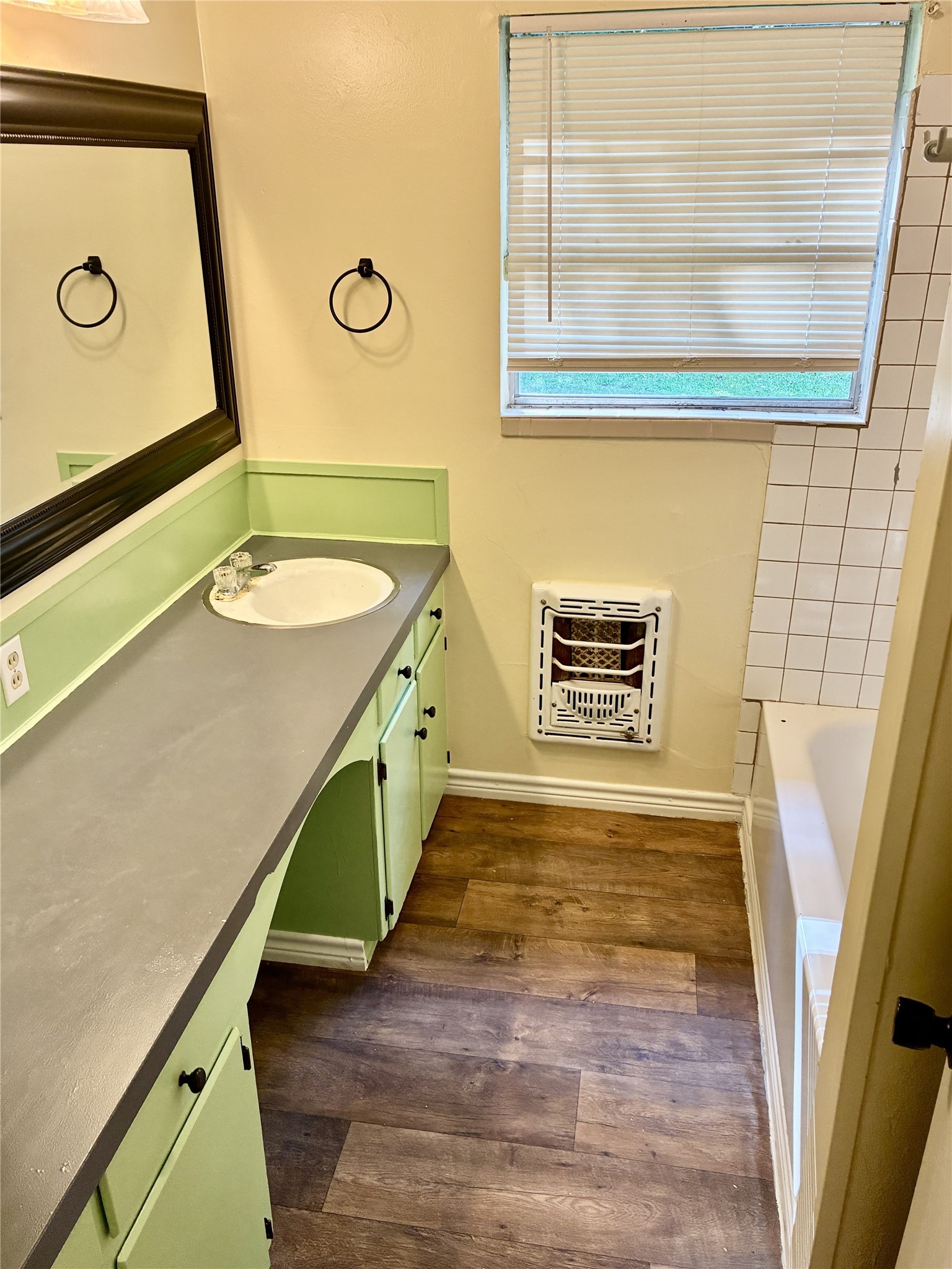1138 Clay Canton TX 75103