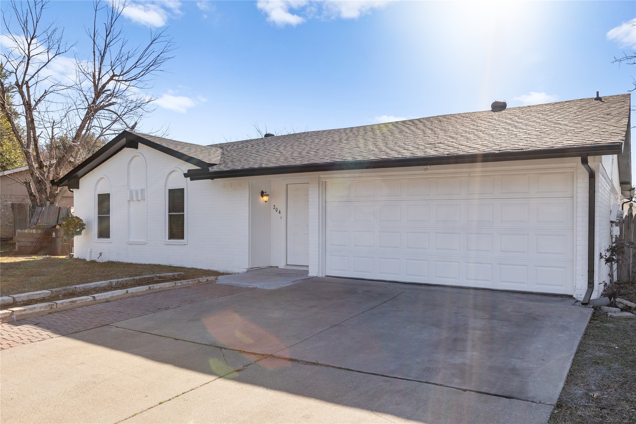 204 Pebblebrook Street Arlington TX 76014