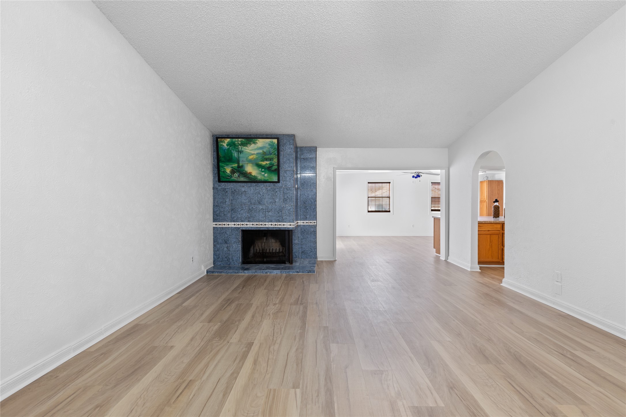 204 Pebblebrook Street Arlington TX 76014