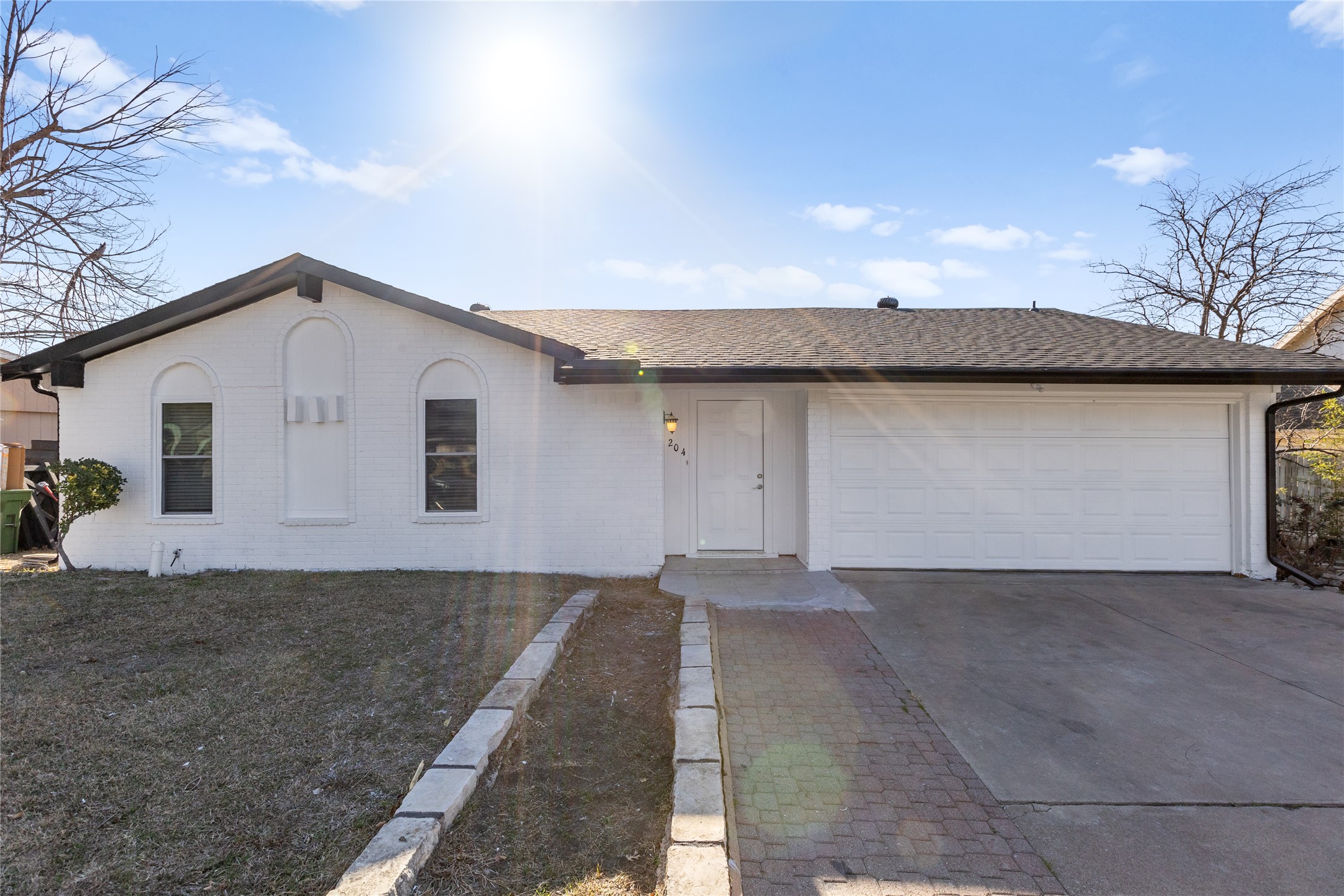204 Pebblebrook Street Arlington TX 76014