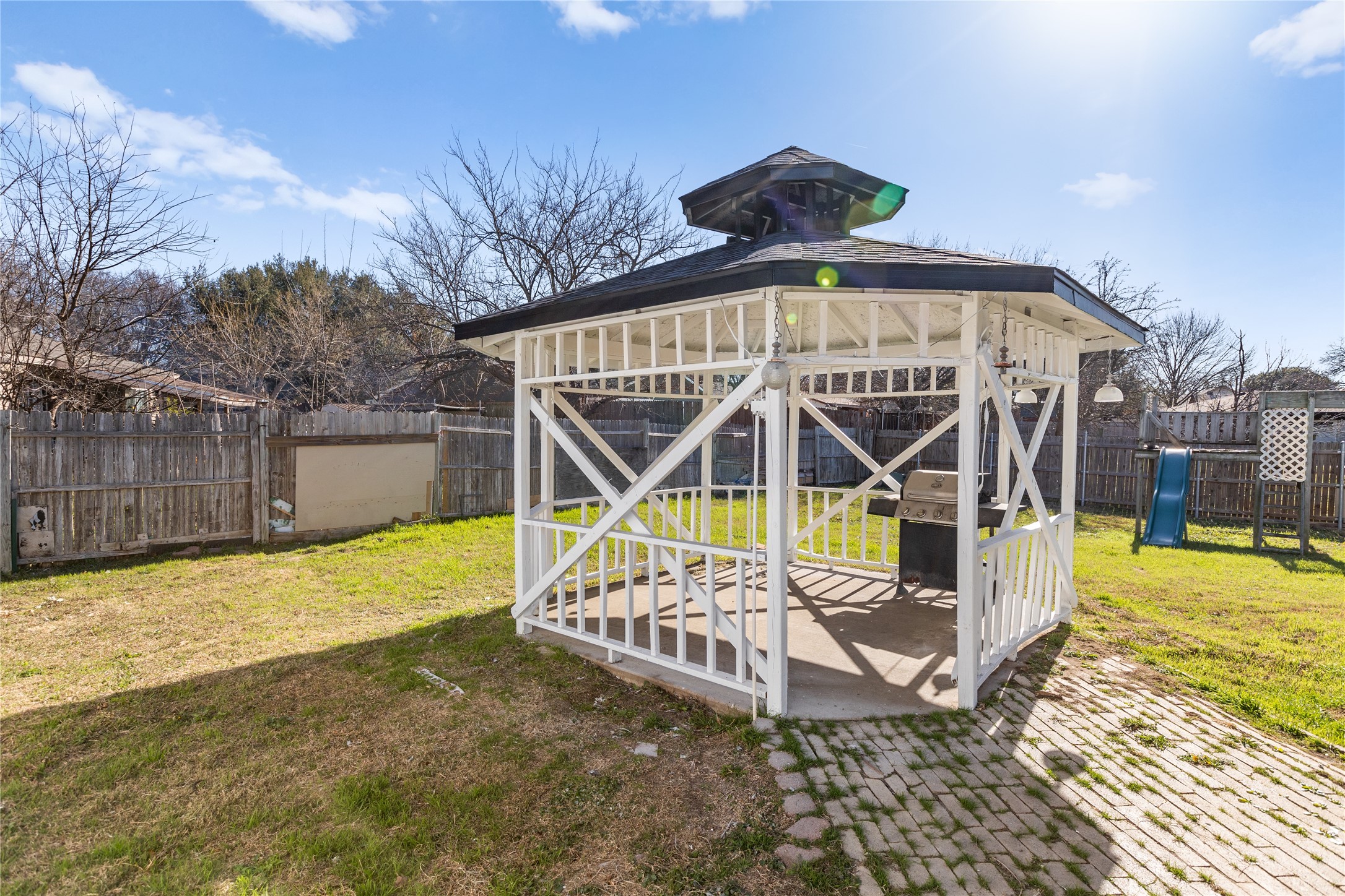 204 Pebblebrook Street Arlington TX 76014