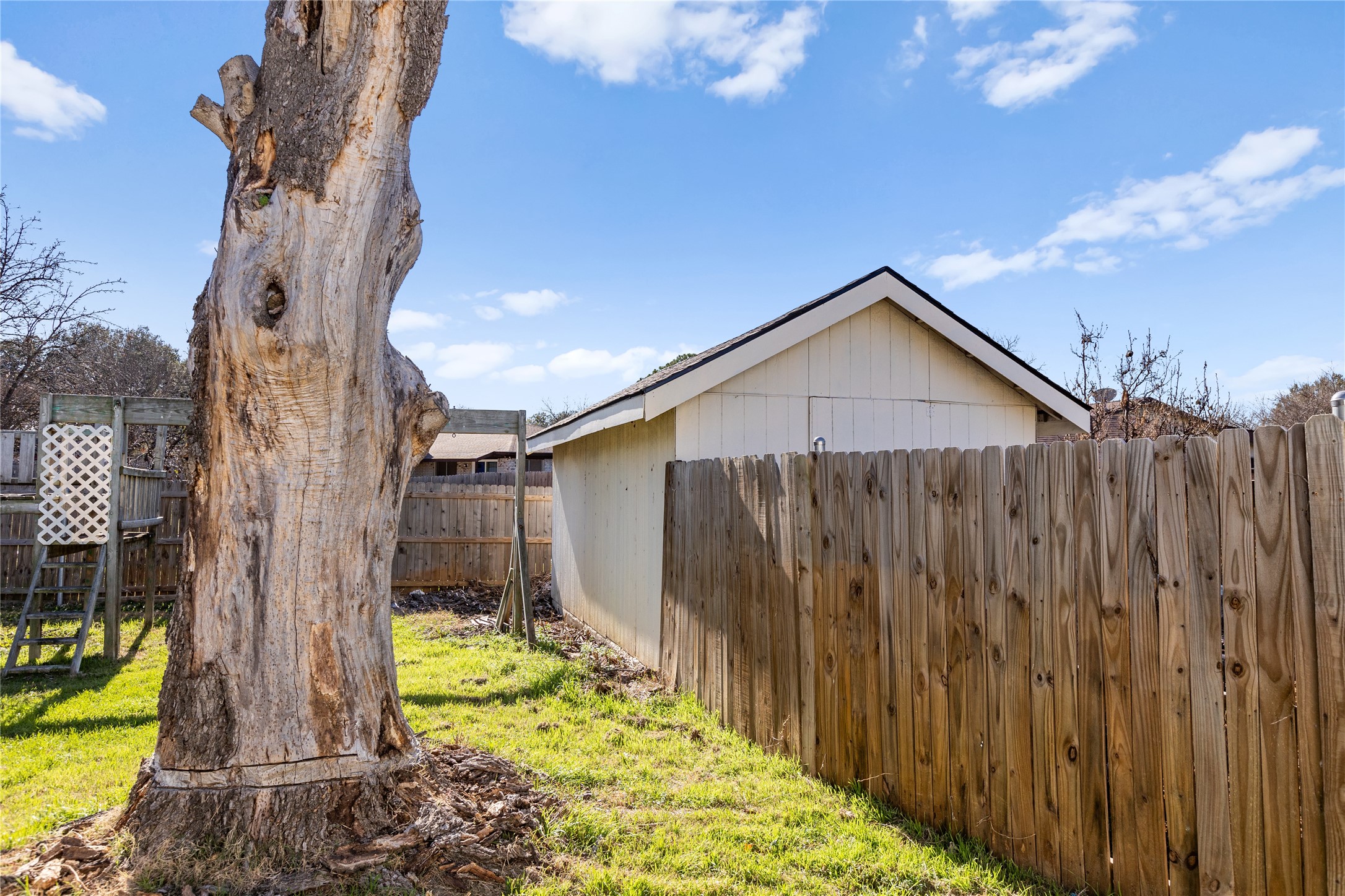 204 Pebblebrook Street Arlington TX 76014