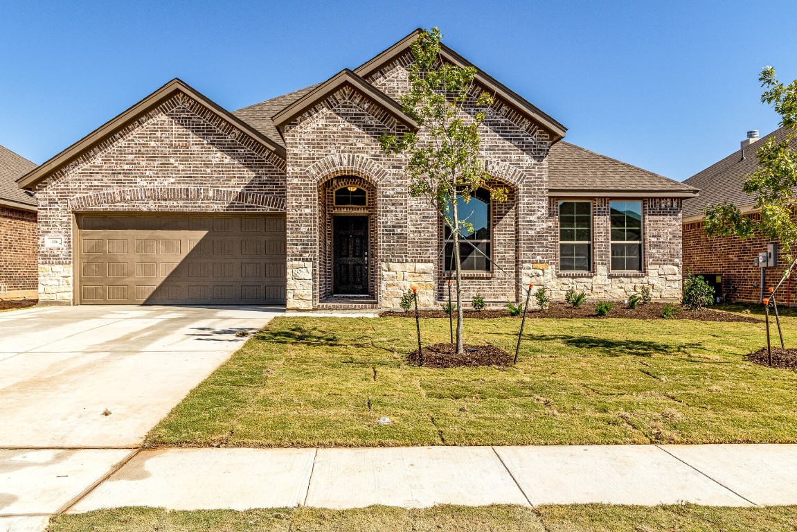 136 Constitution Drive Joshua TX 76058