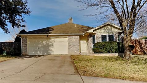 5611 Alicante Drive Arlington TX 76017
