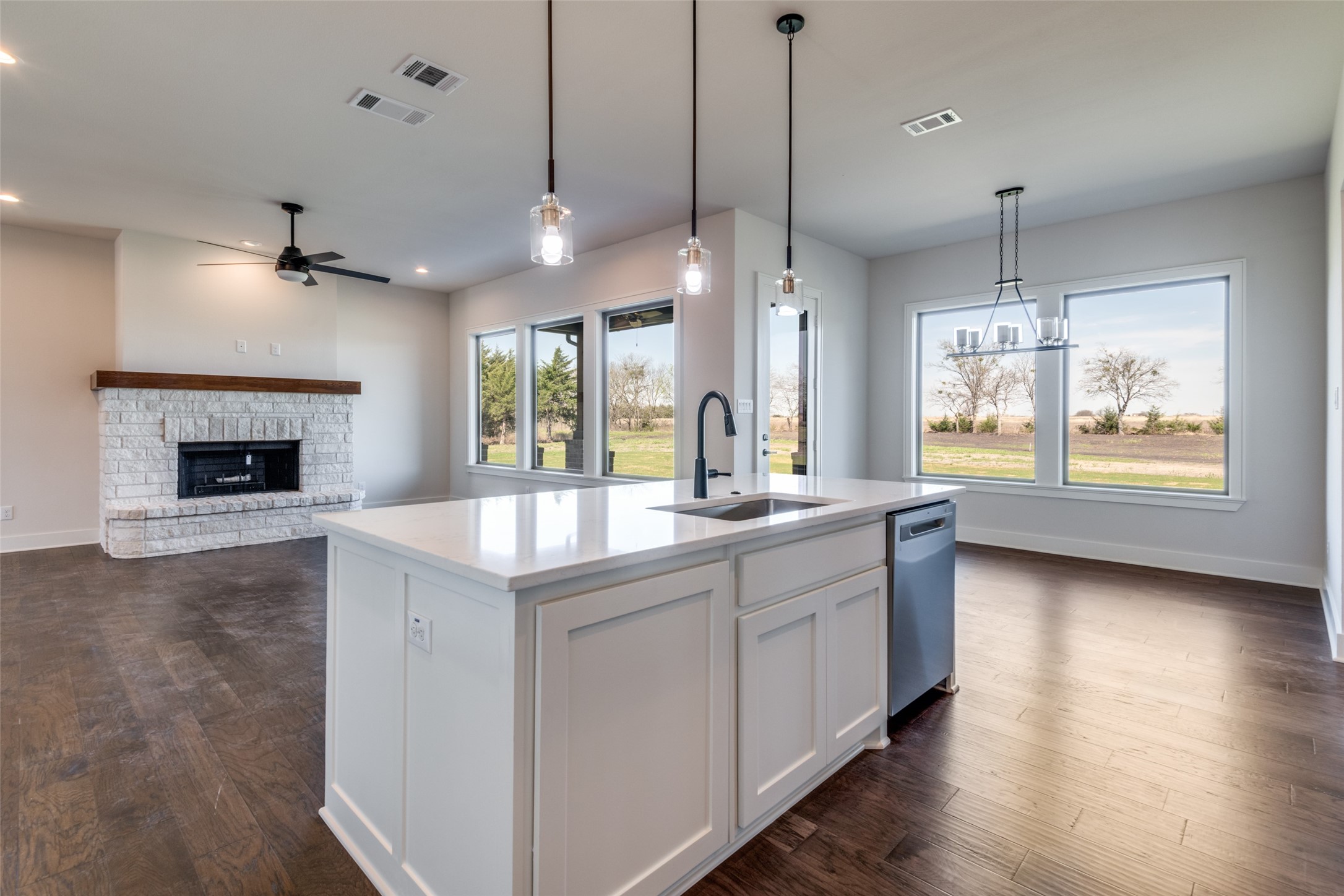 815 Evergreen Way Nevada TX 75173