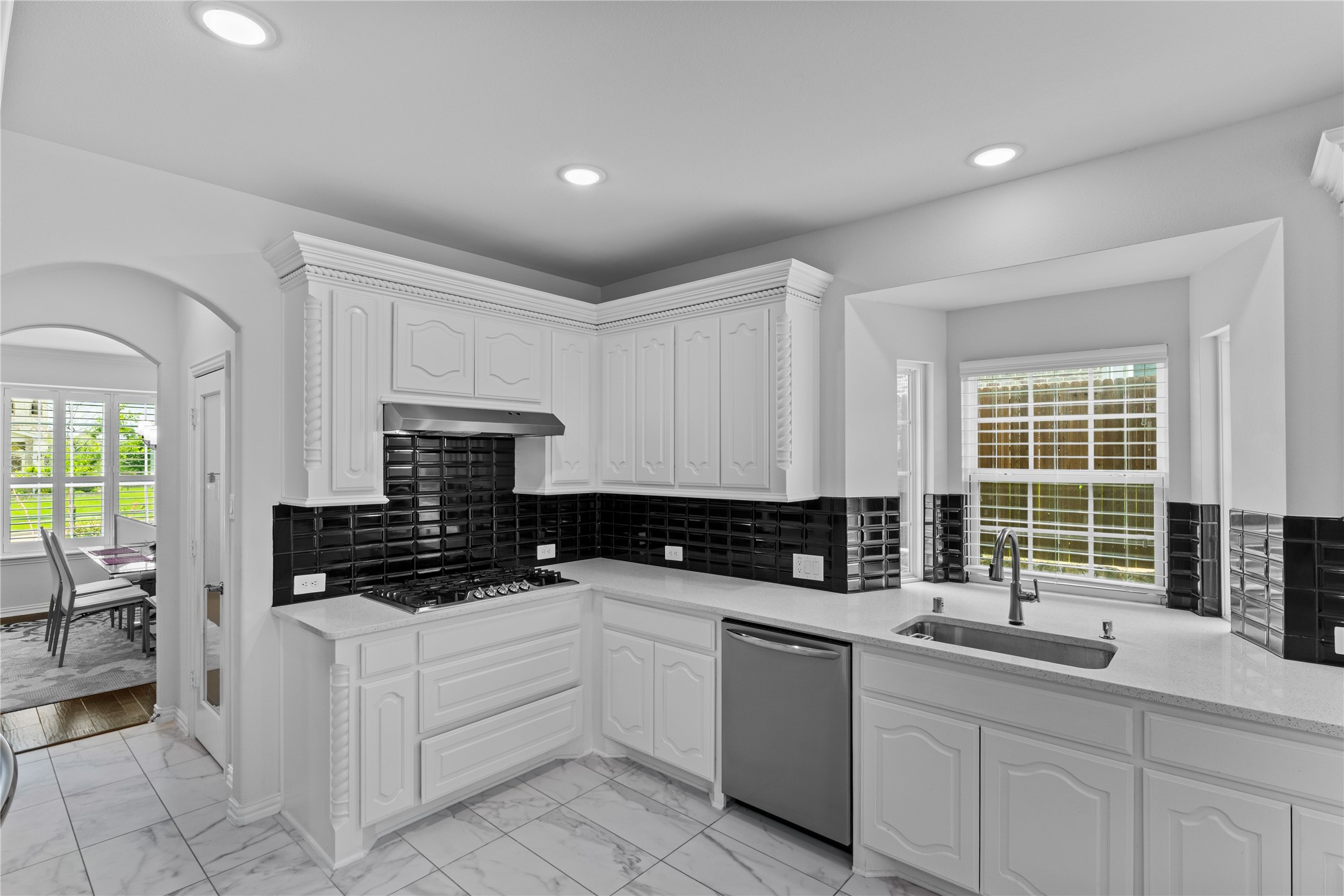 2305 Hickey Drive Garland TX 75043
