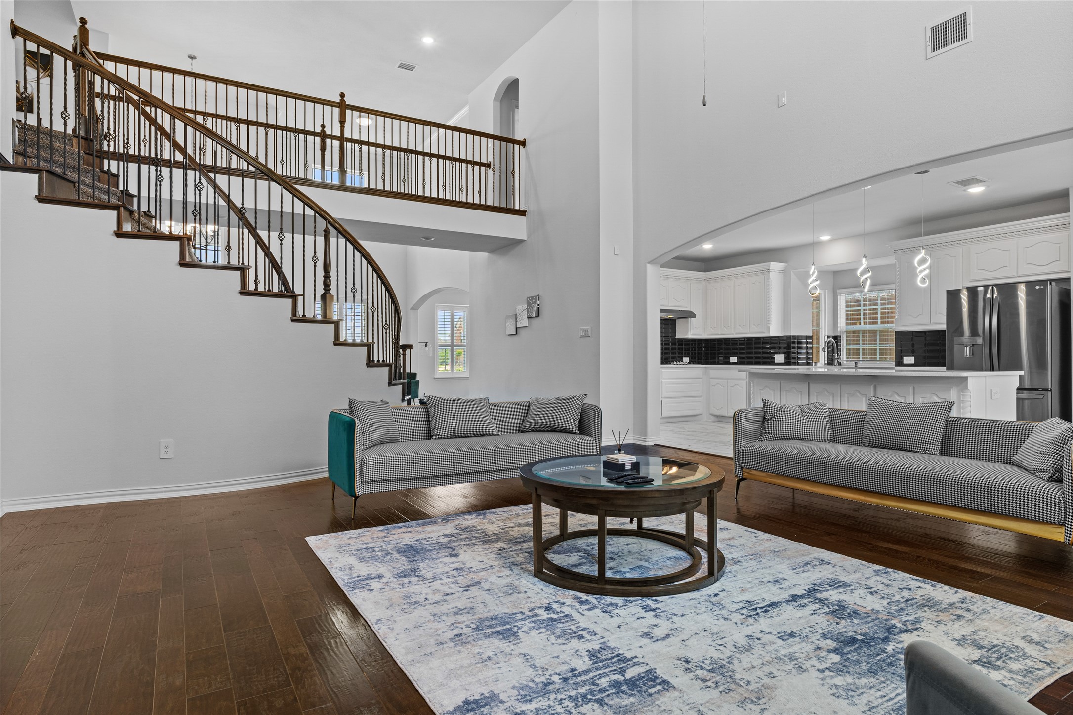 2305 Hickey Drive Garland TX 75043