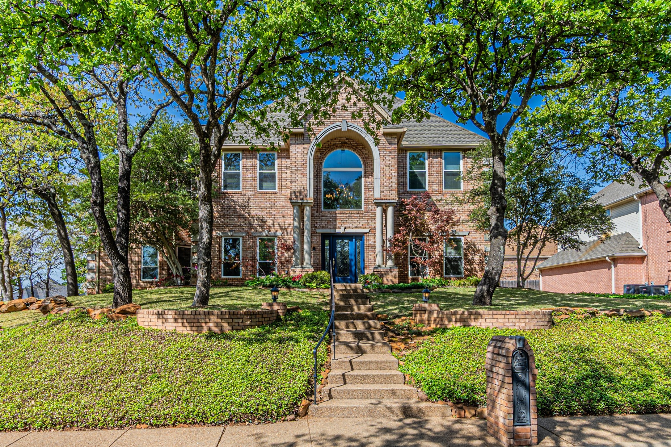 2108 Vista Ridge Court Arlington TX 76013