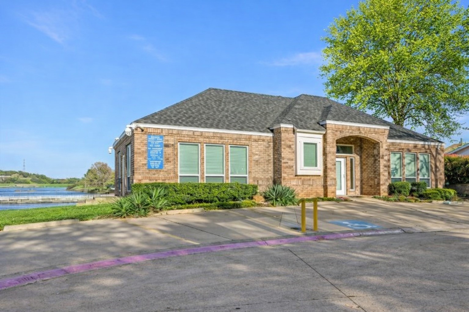 2108 Vista Ridge Court Arlington TX 76013