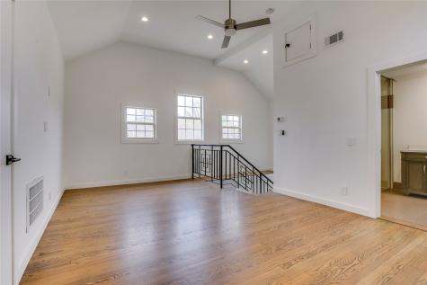 2045 Marydale Drive Dallas TX 75208