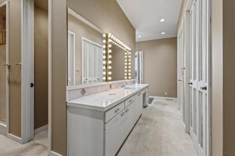 3906 Highland Drive Denison TX 75020