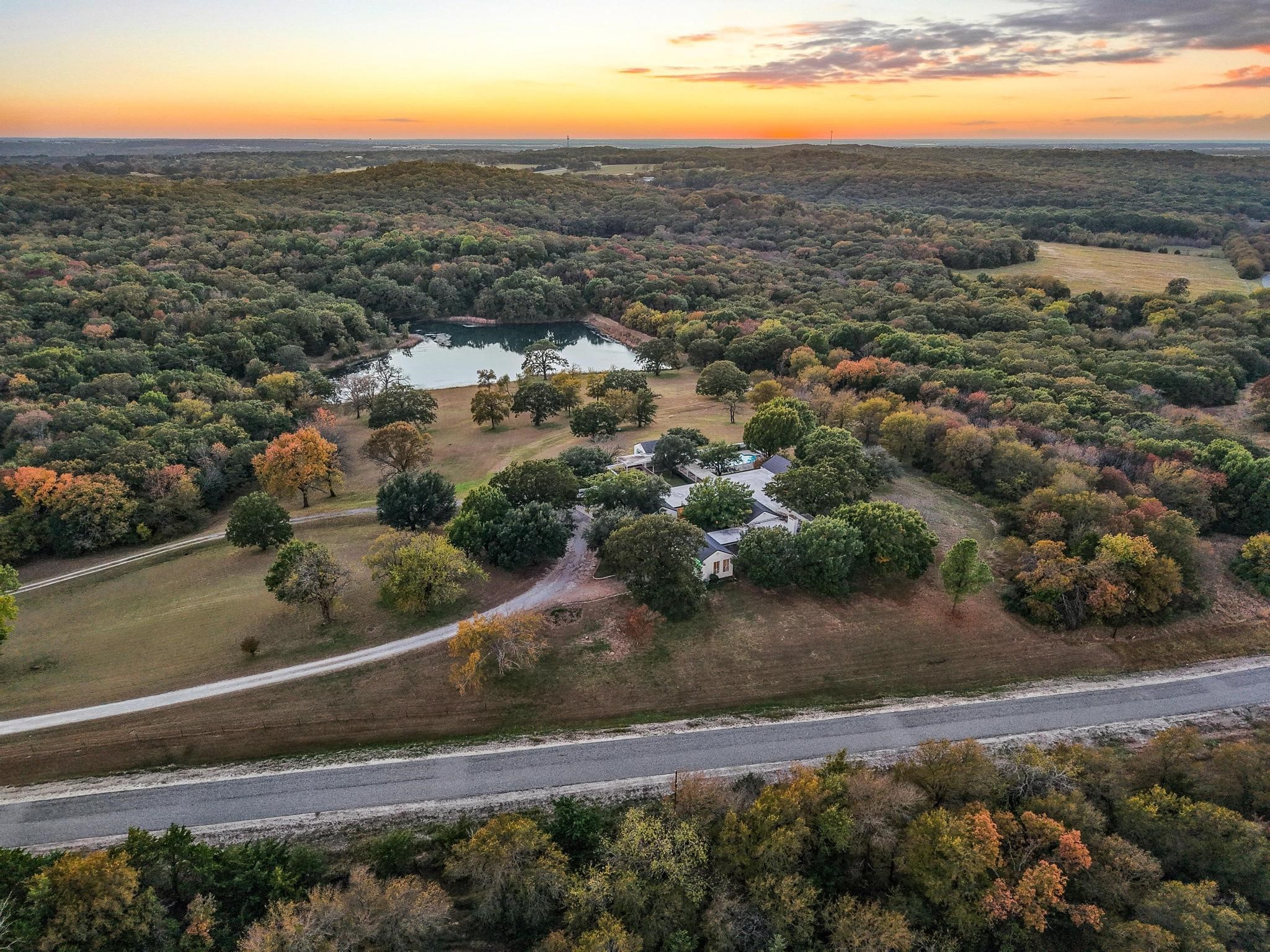 3906 Highland Drive Denison TX 75020