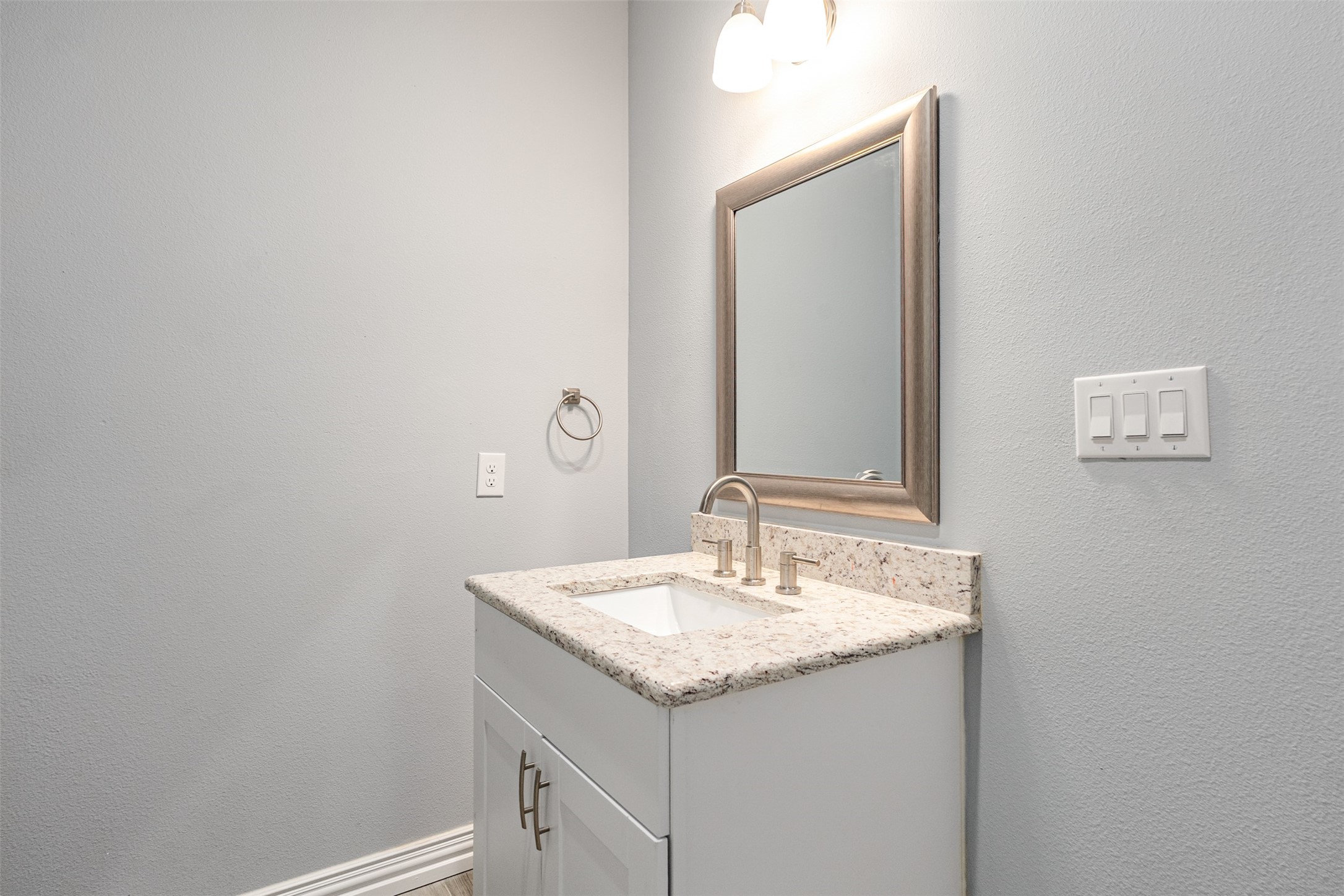 123 Channelview Drive Trinidad TX 75163