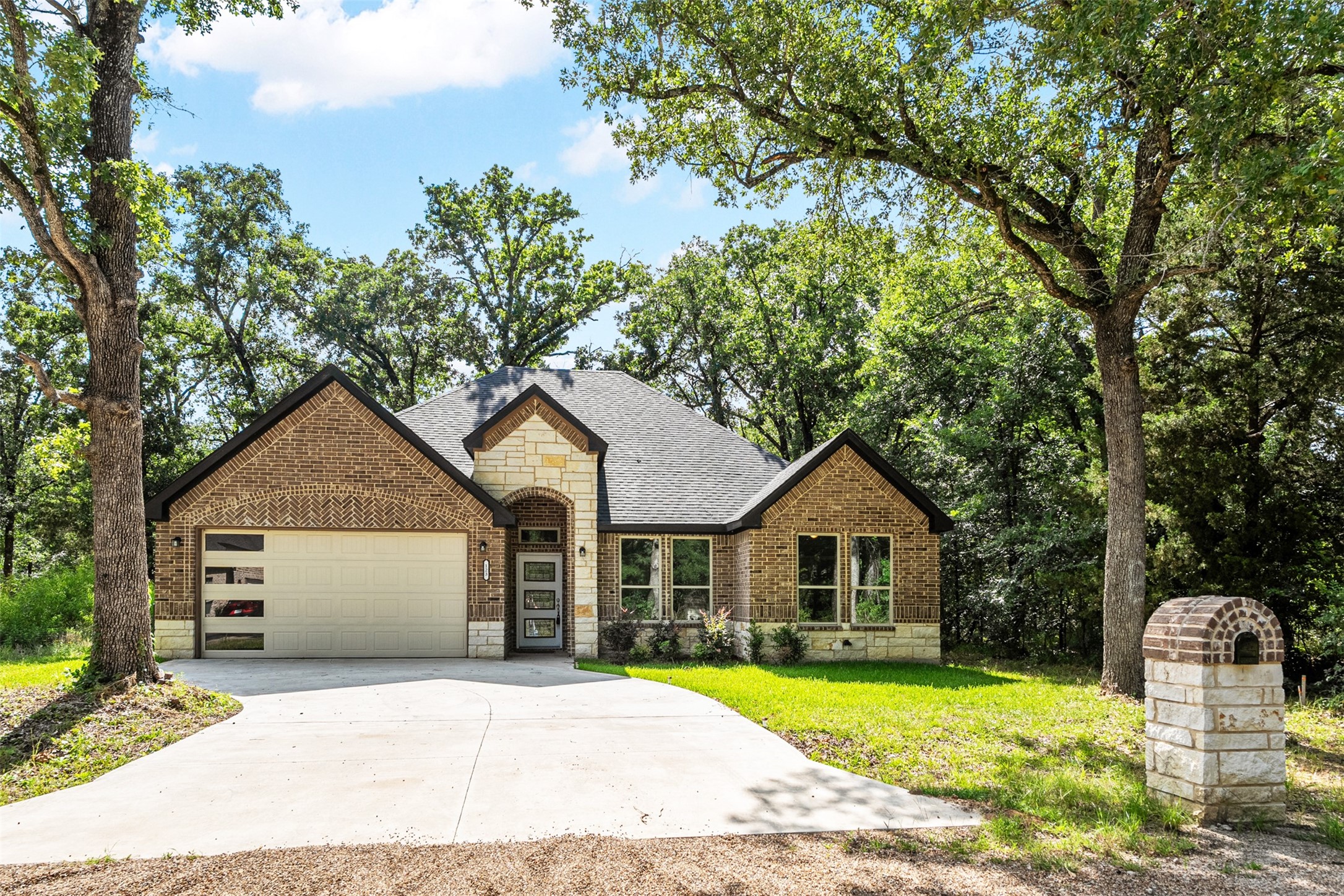 123 Channelview Drive Trinidad TX 75163