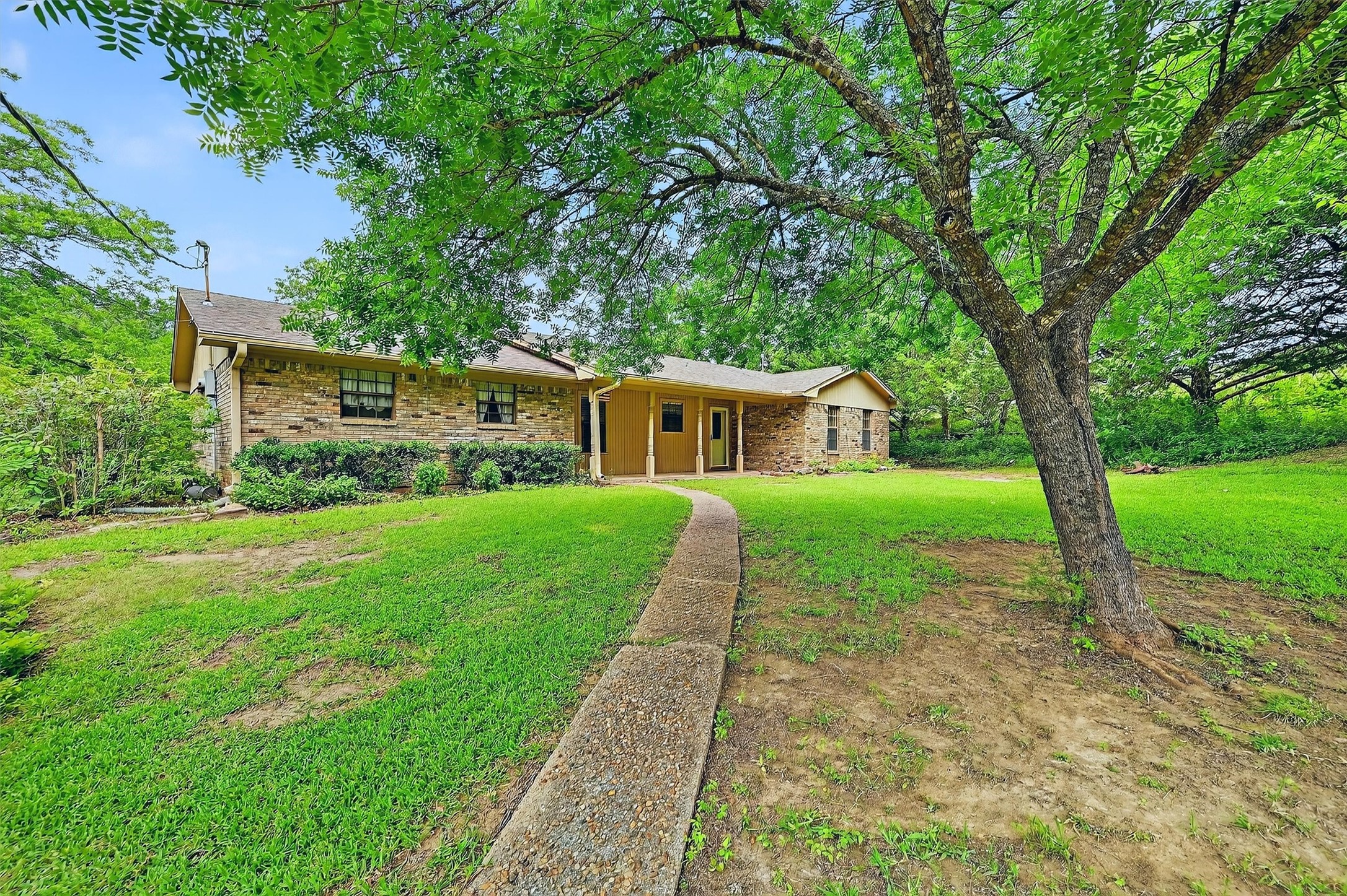 637 Snap Road Sherman TX 75090