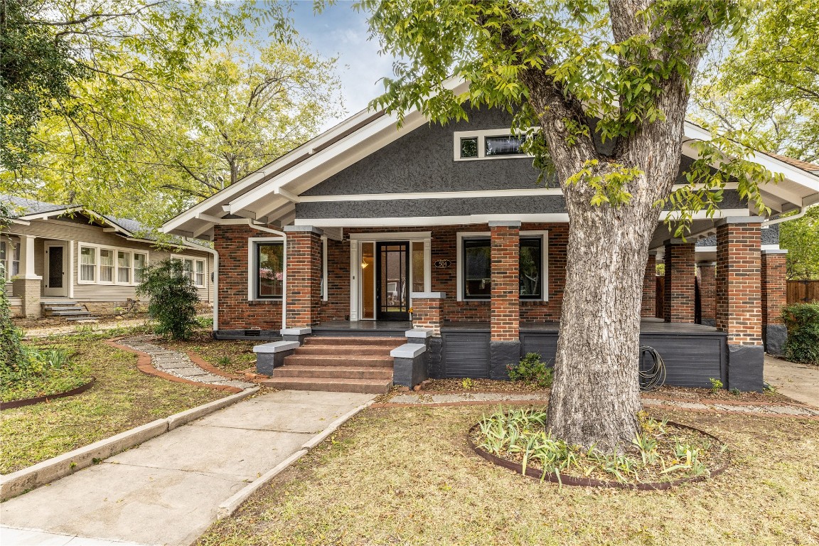 504 W Lee Avenue Weatherford TX 76086