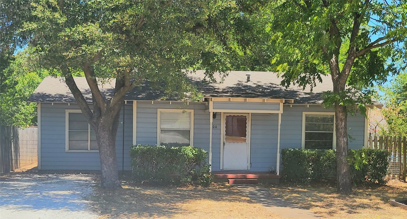404 N San Jacinto Street Whitney TX 76692