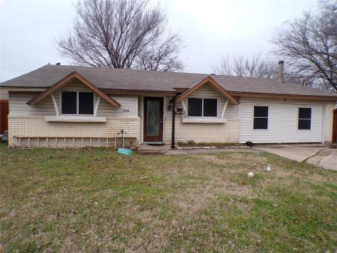 1706 Santa Cruz Court Grand Prairie TX 75051