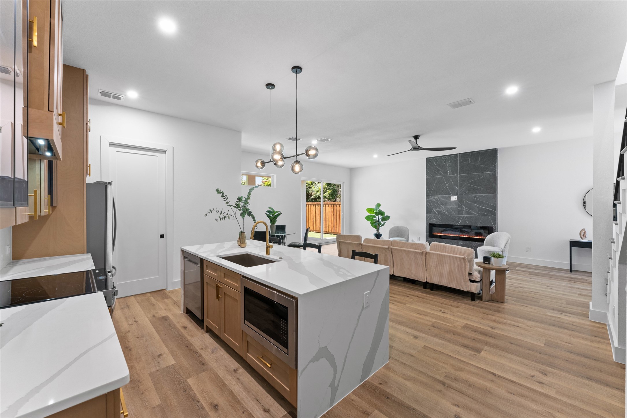 2826 Rochester Street Dallas TX 75215