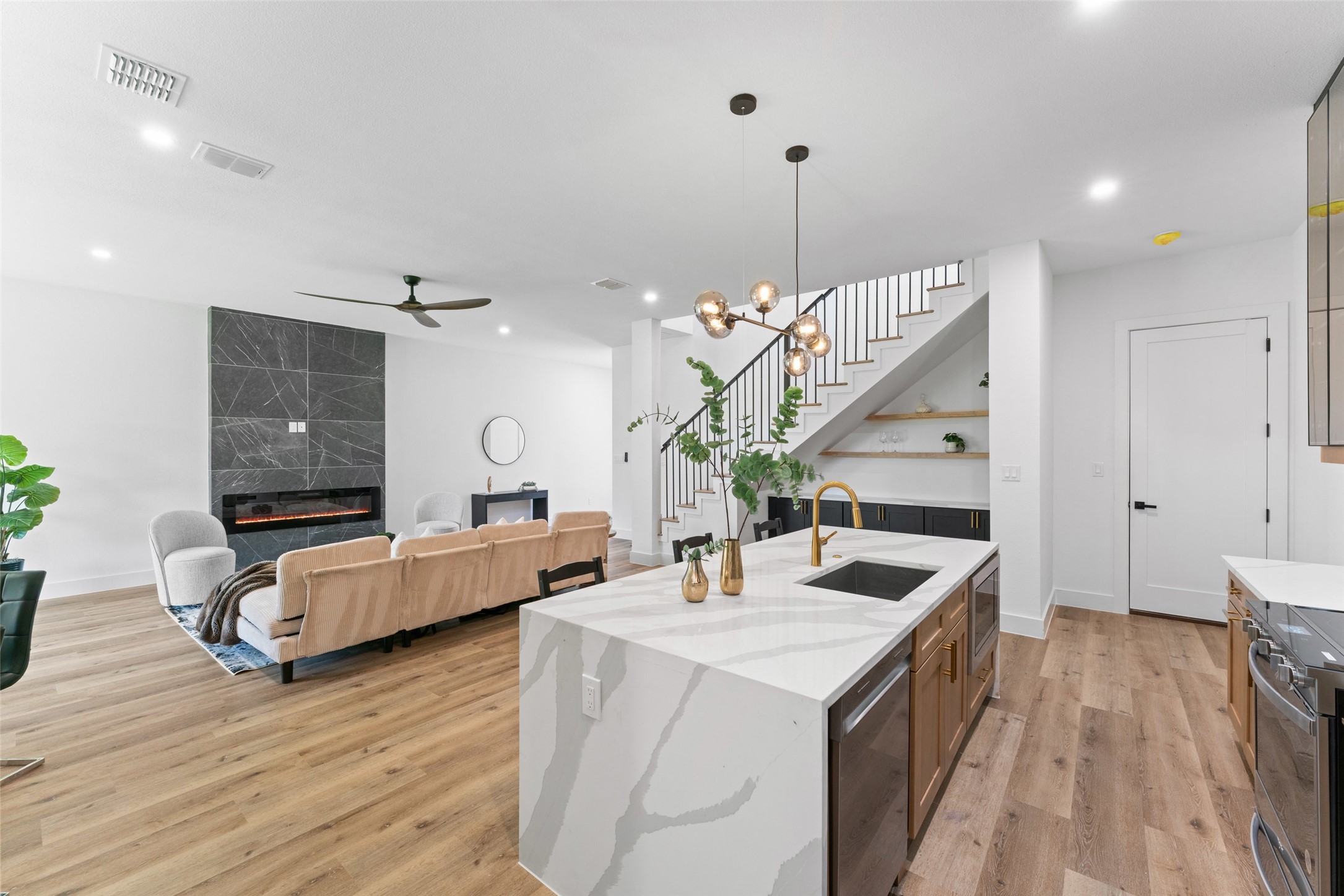 2826 Rochester Street Dallas TX 75215