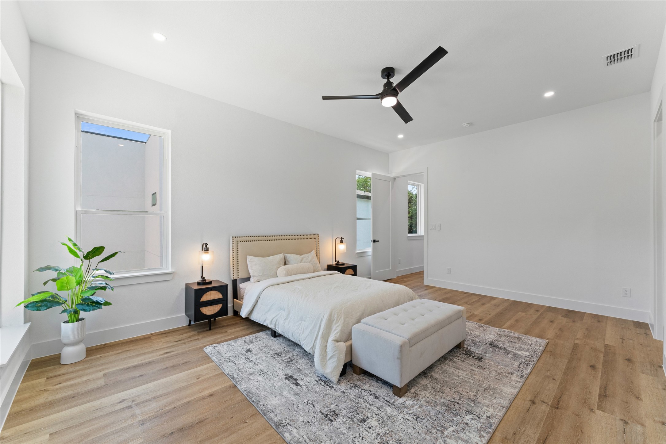 2826 Rochester Street Dallas TX 75215