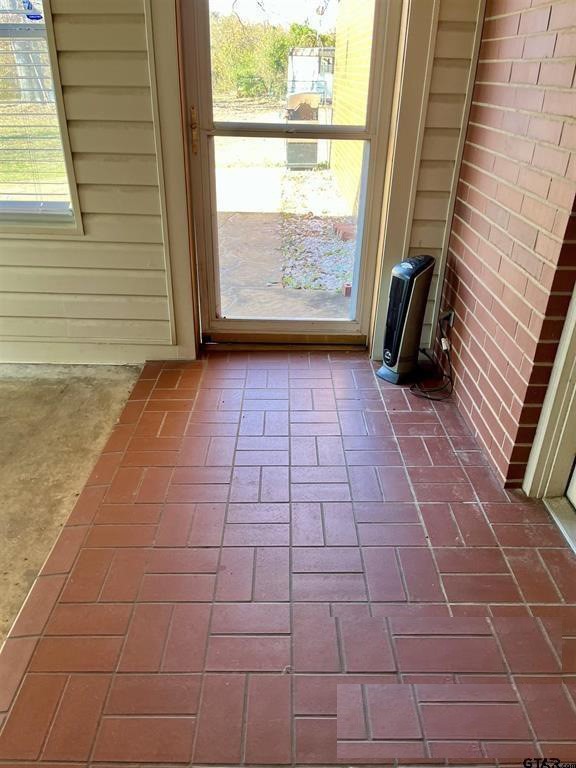 373 Cr 2724 Mineola TX 75773