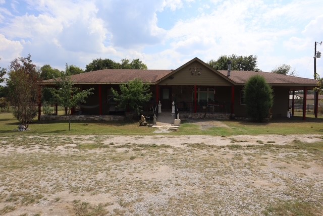 2306 County Road 4145 Bonham TX 75418