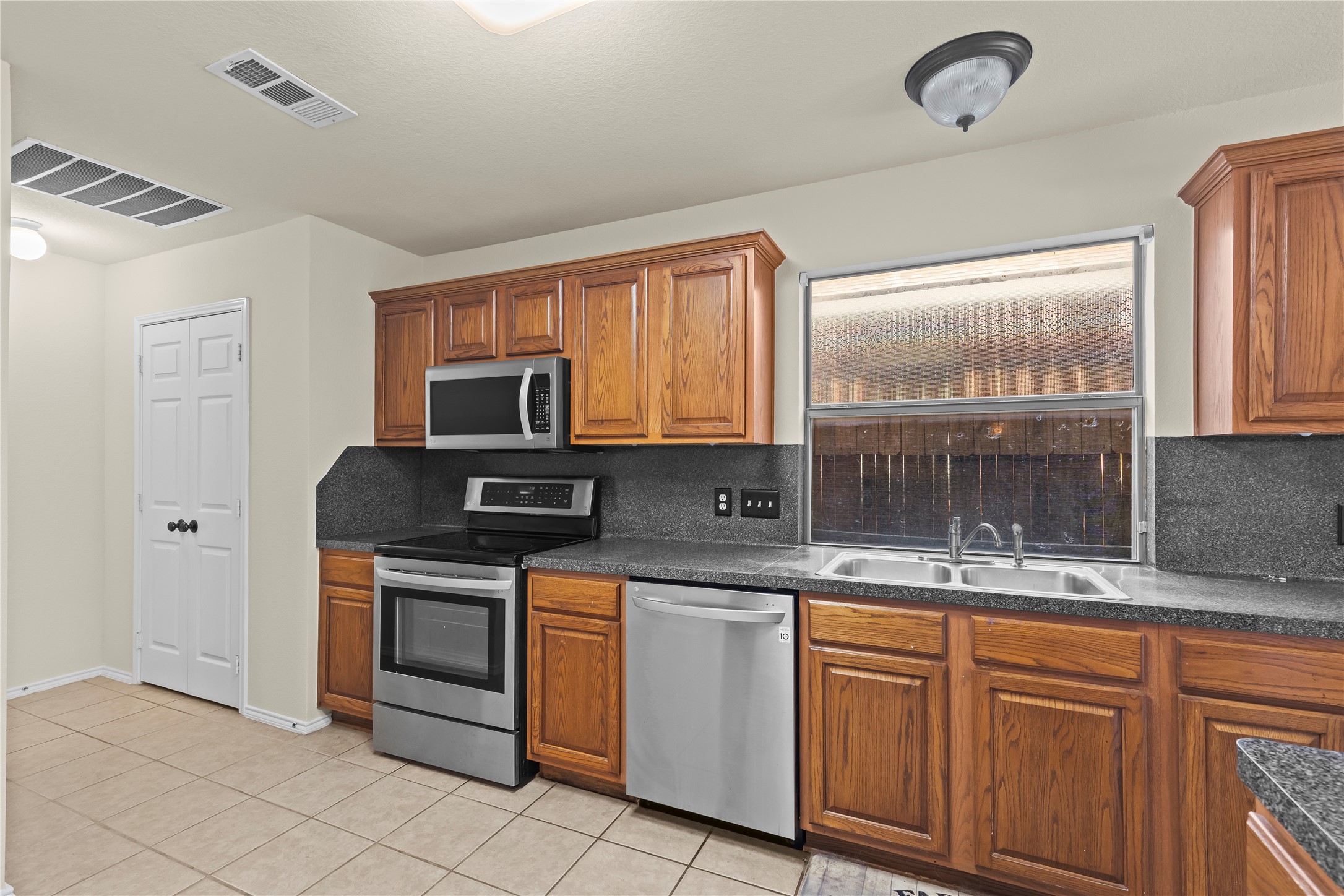 525 Destin Drive Fort Worth TX 76131