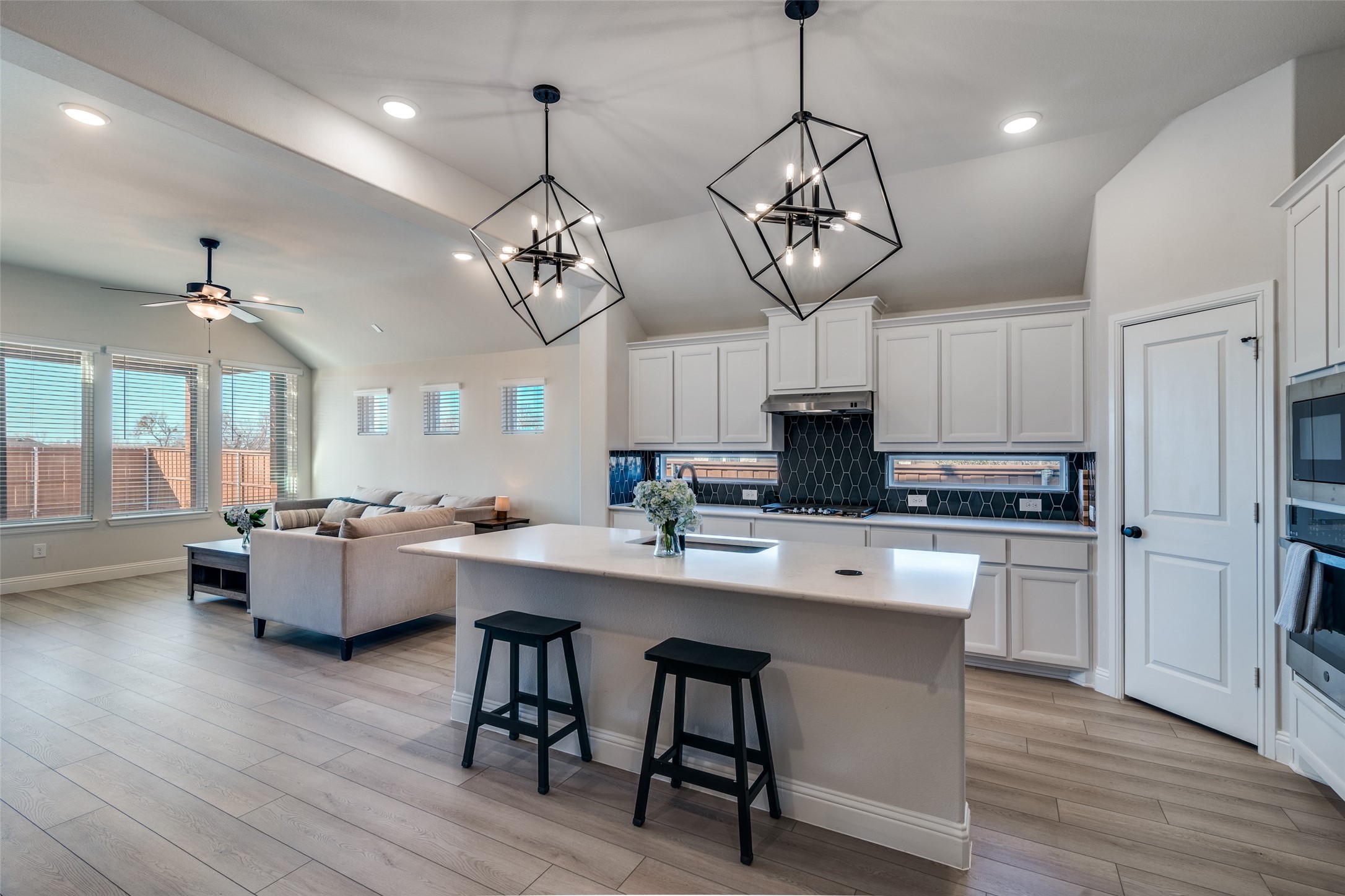 3829 Walnut Creek Crandall TX 75114