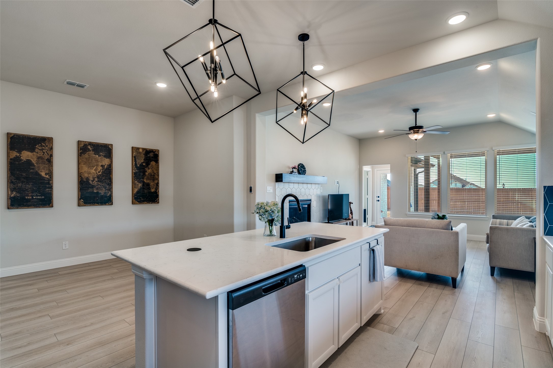 3829 Walnut Creek Crandall TX 75114
