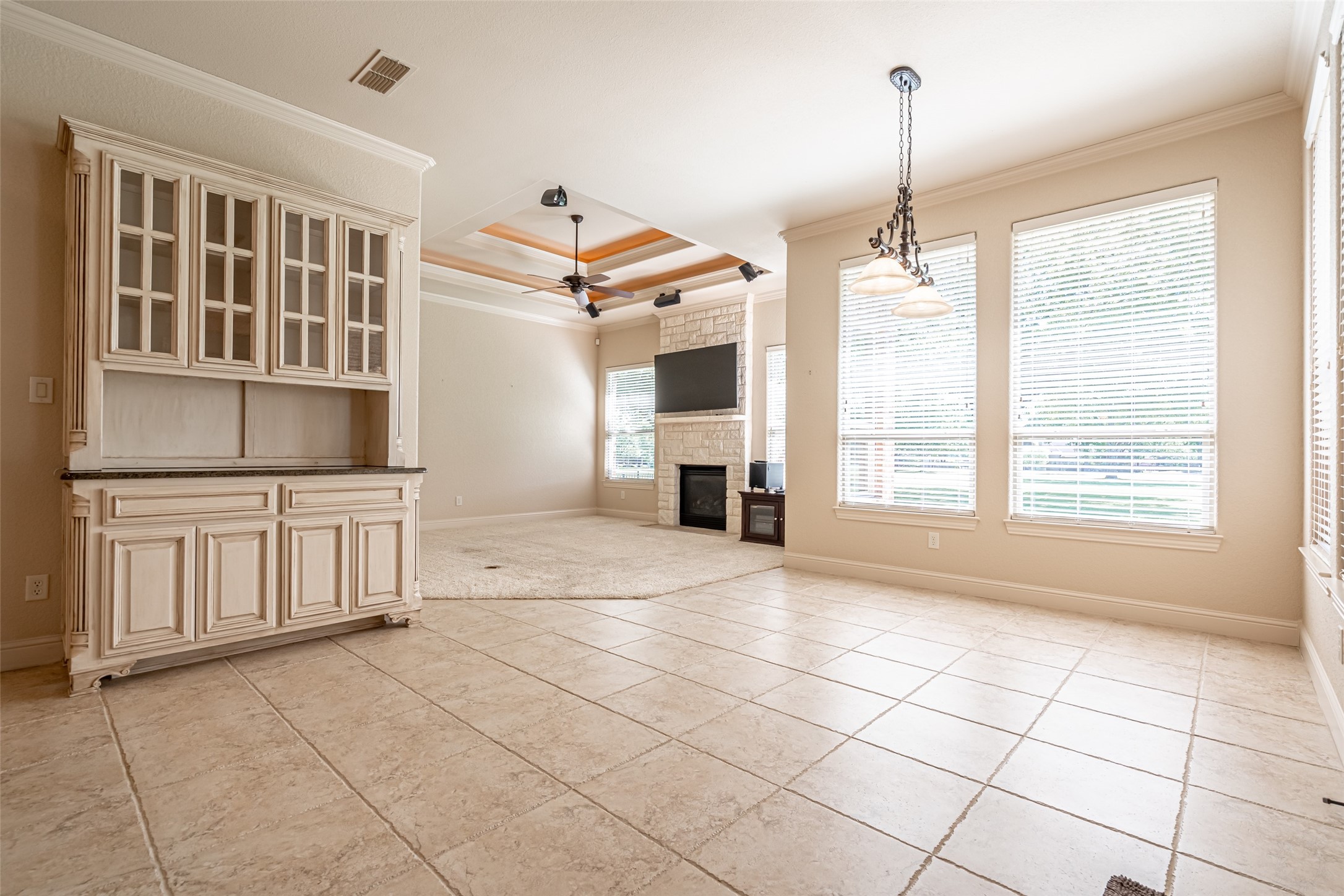 6417 Colonial Drive Granbury TX 76049