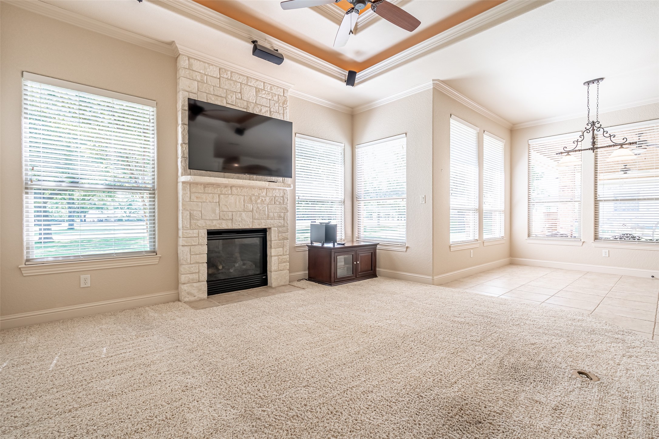 6417 Colonial Drive Granbury TX 76049