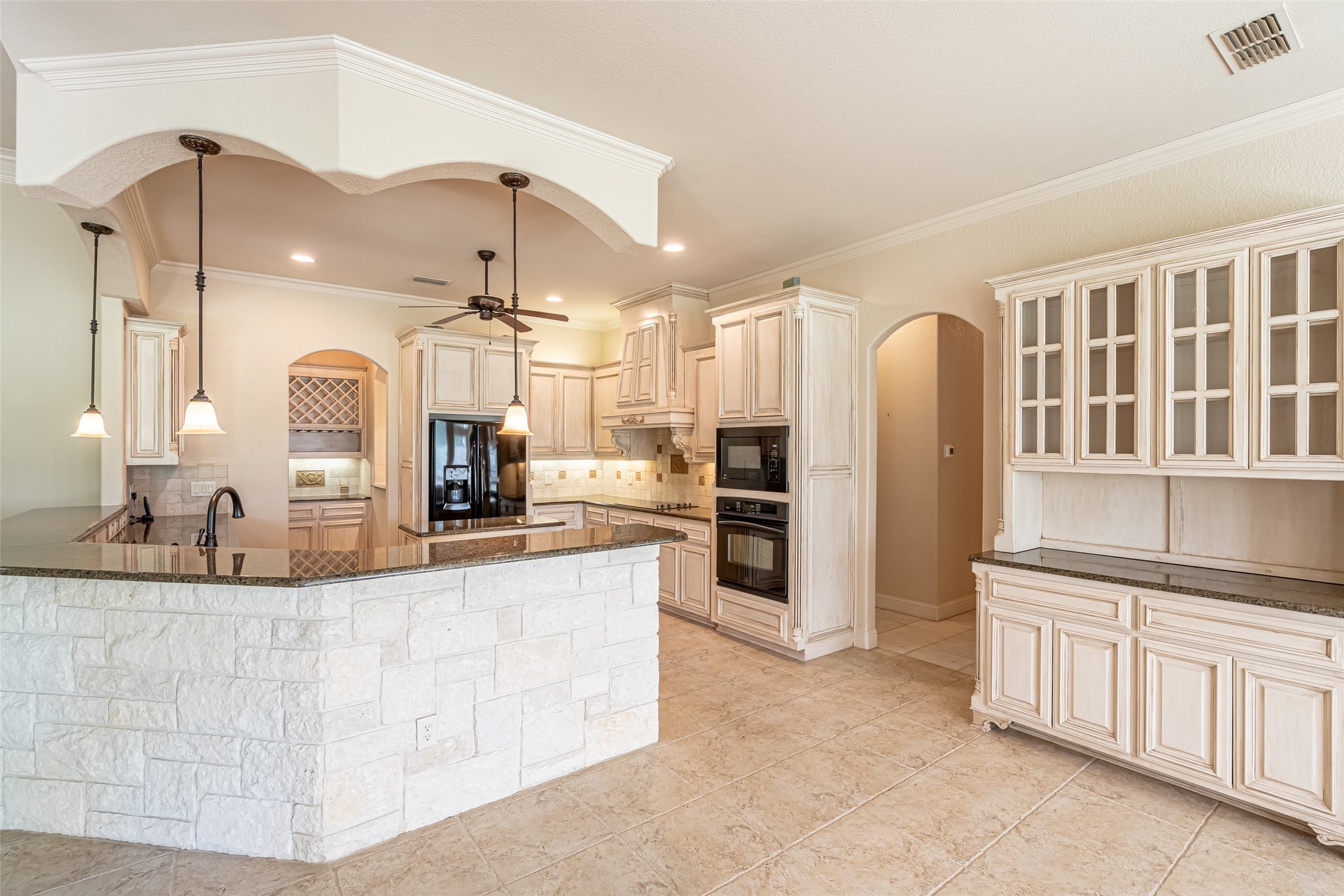 6417 Colonial Drive Granbury TX 76049