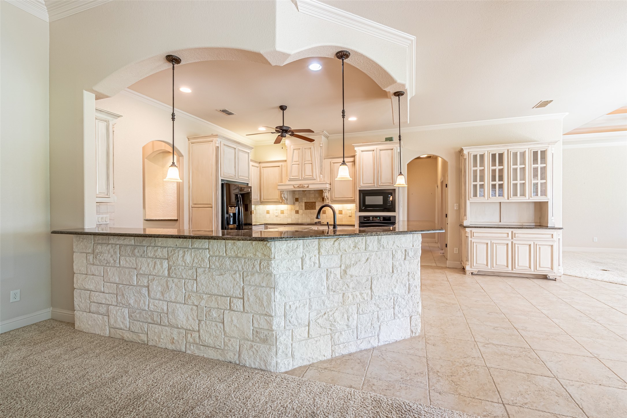 6417 Colonial Drive Granbury TX 76049