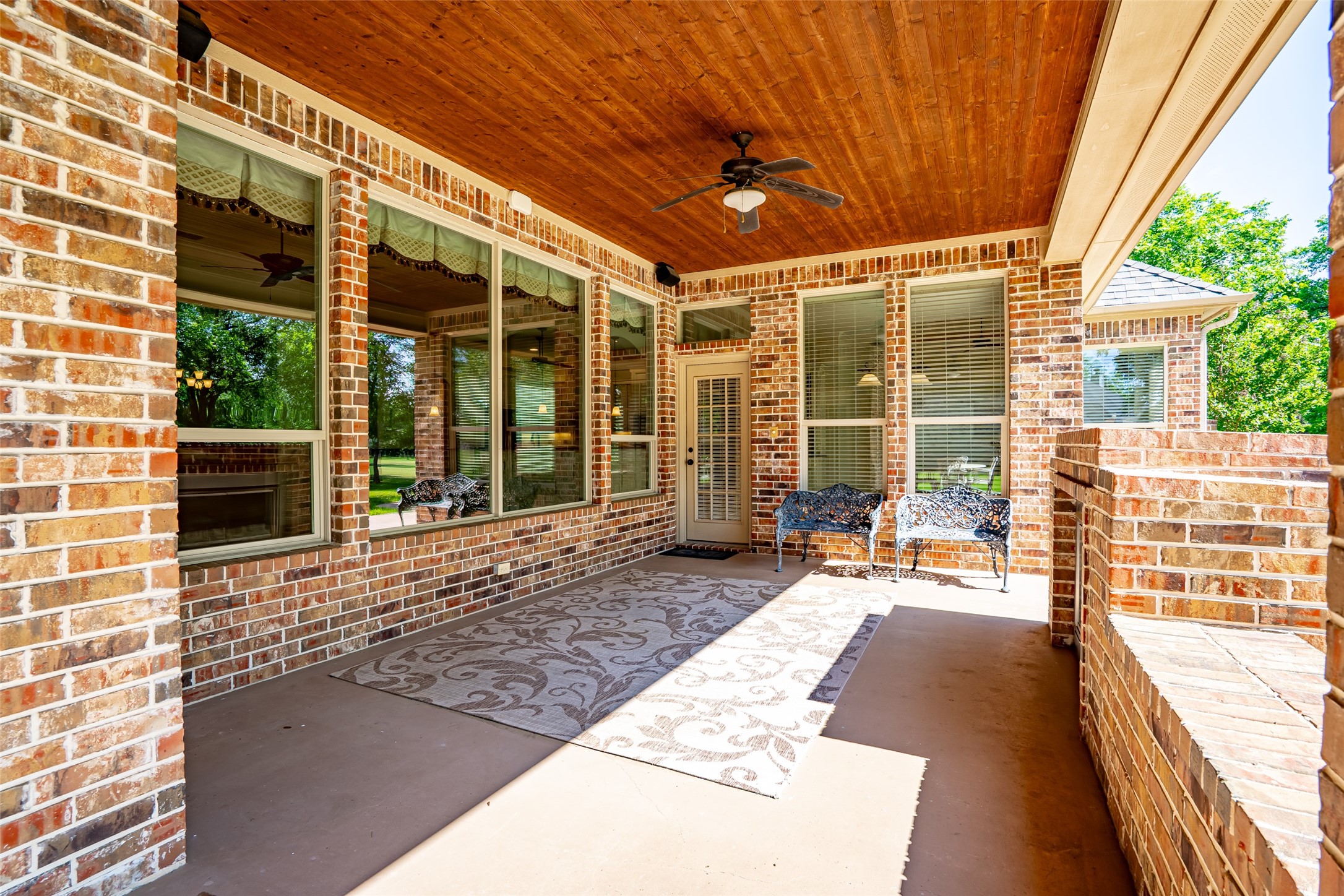 6417 Colonial Drive Granbury TX 76049
