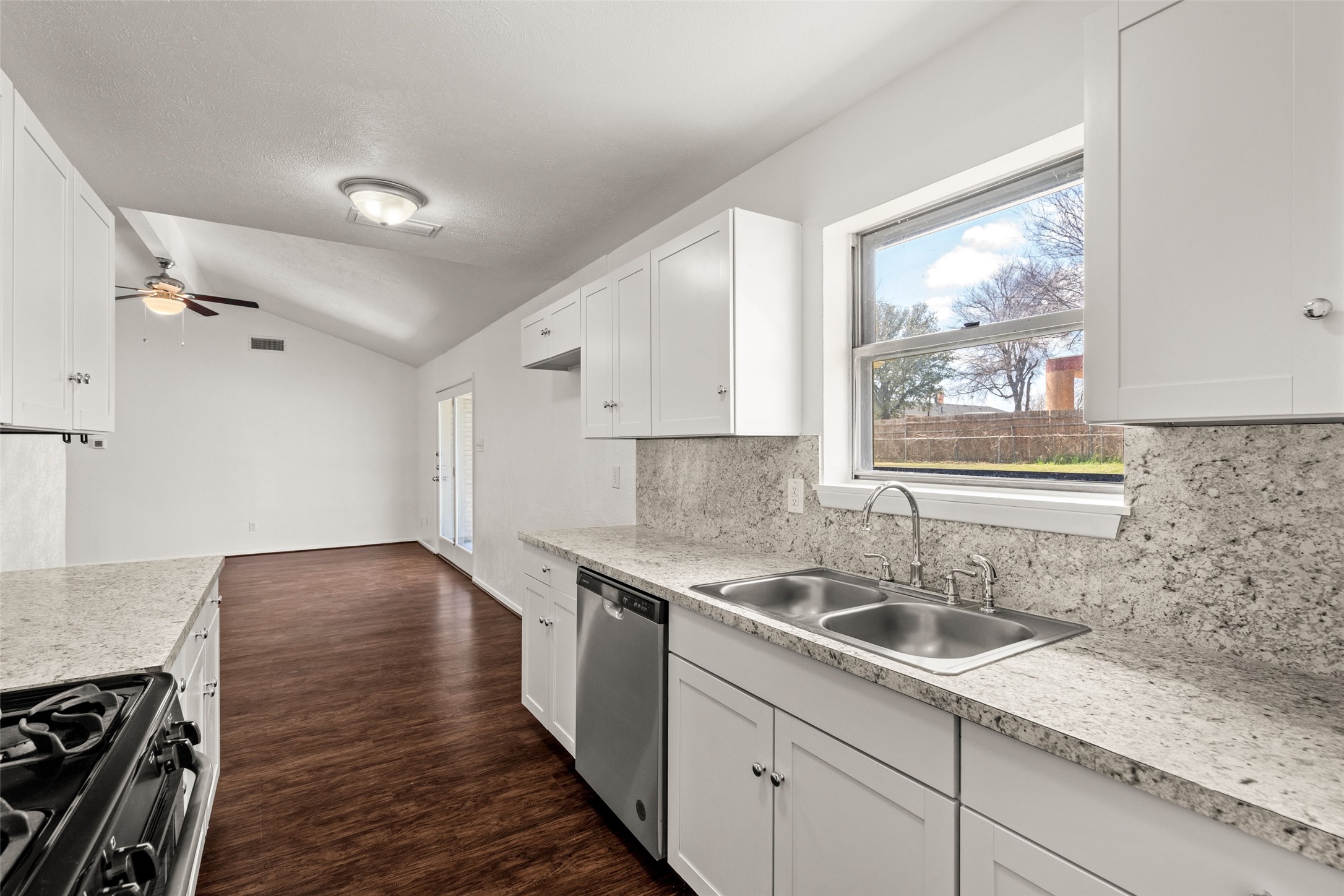 3606 S Dakota Drive Sherman TX 75090