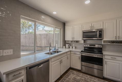 6517 Whitman Avenue Fort Worth TX 76133