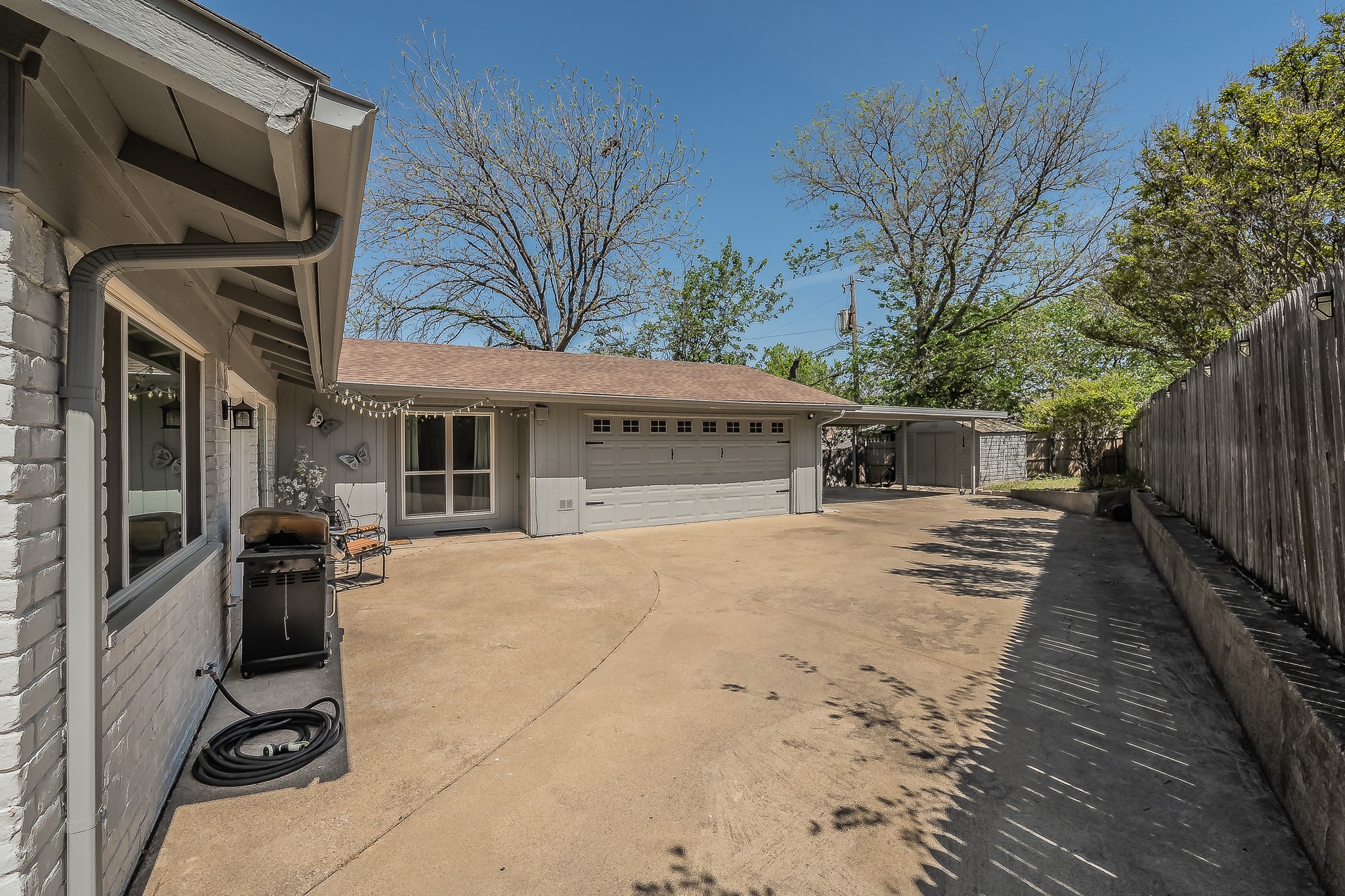 6517 Whitman Avenue Fort Worth TX 76133