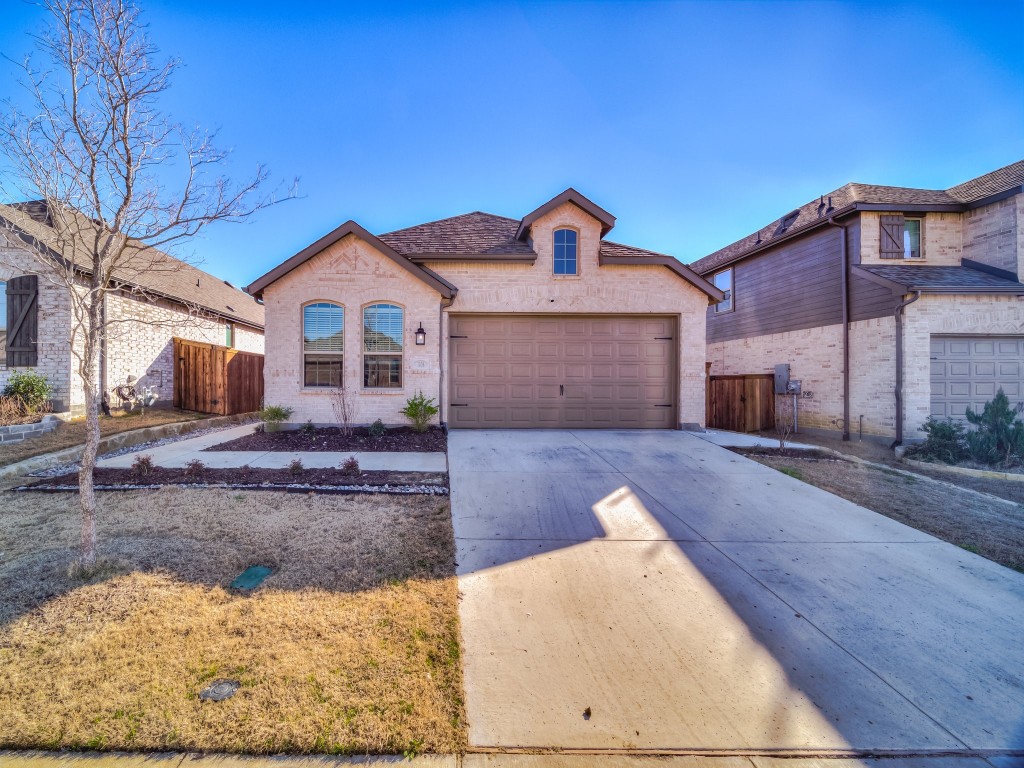 1836 Coronet Avenue Aubrey TX 76227