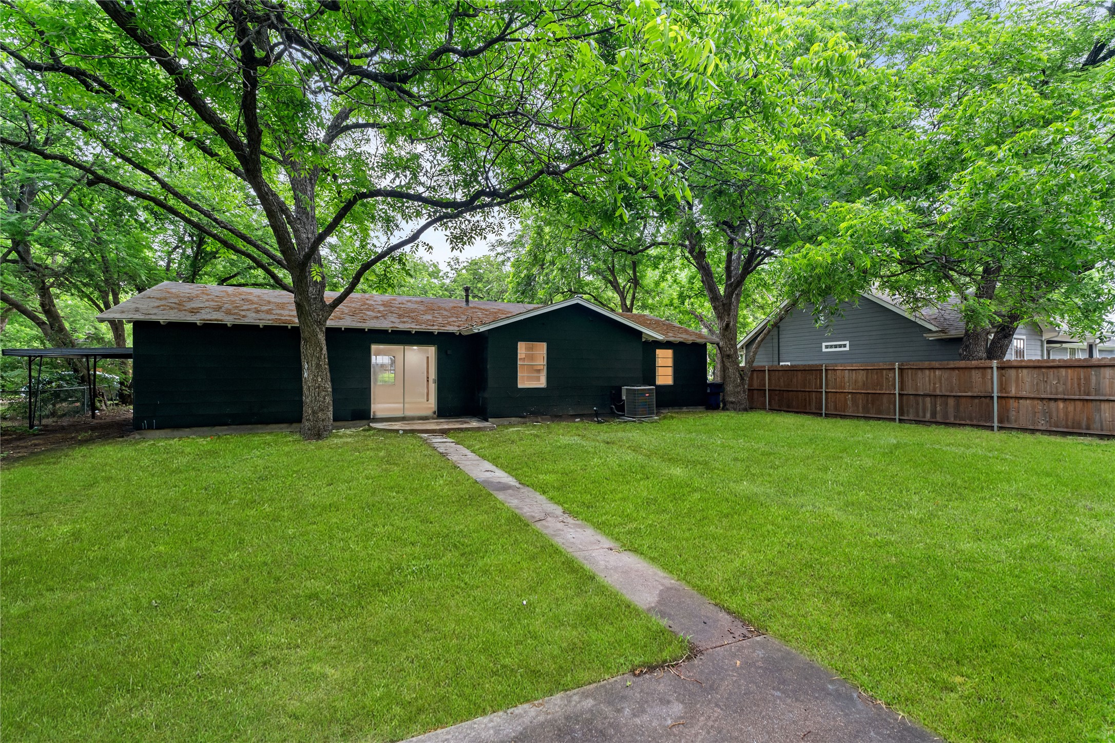 110 Hackberry Street Lancaster TX 75146