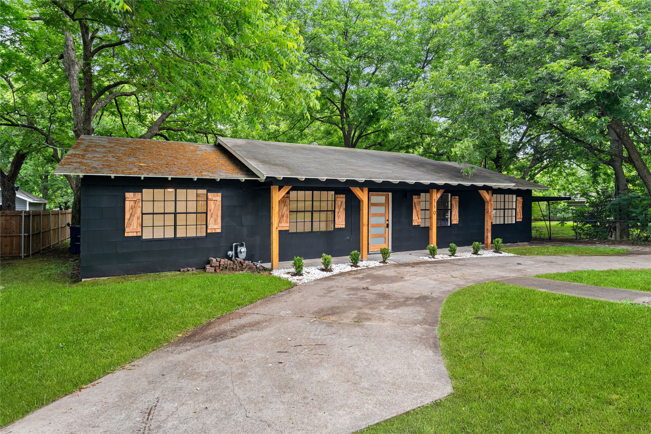 110 Hackberry Street Lancaster TX 75146