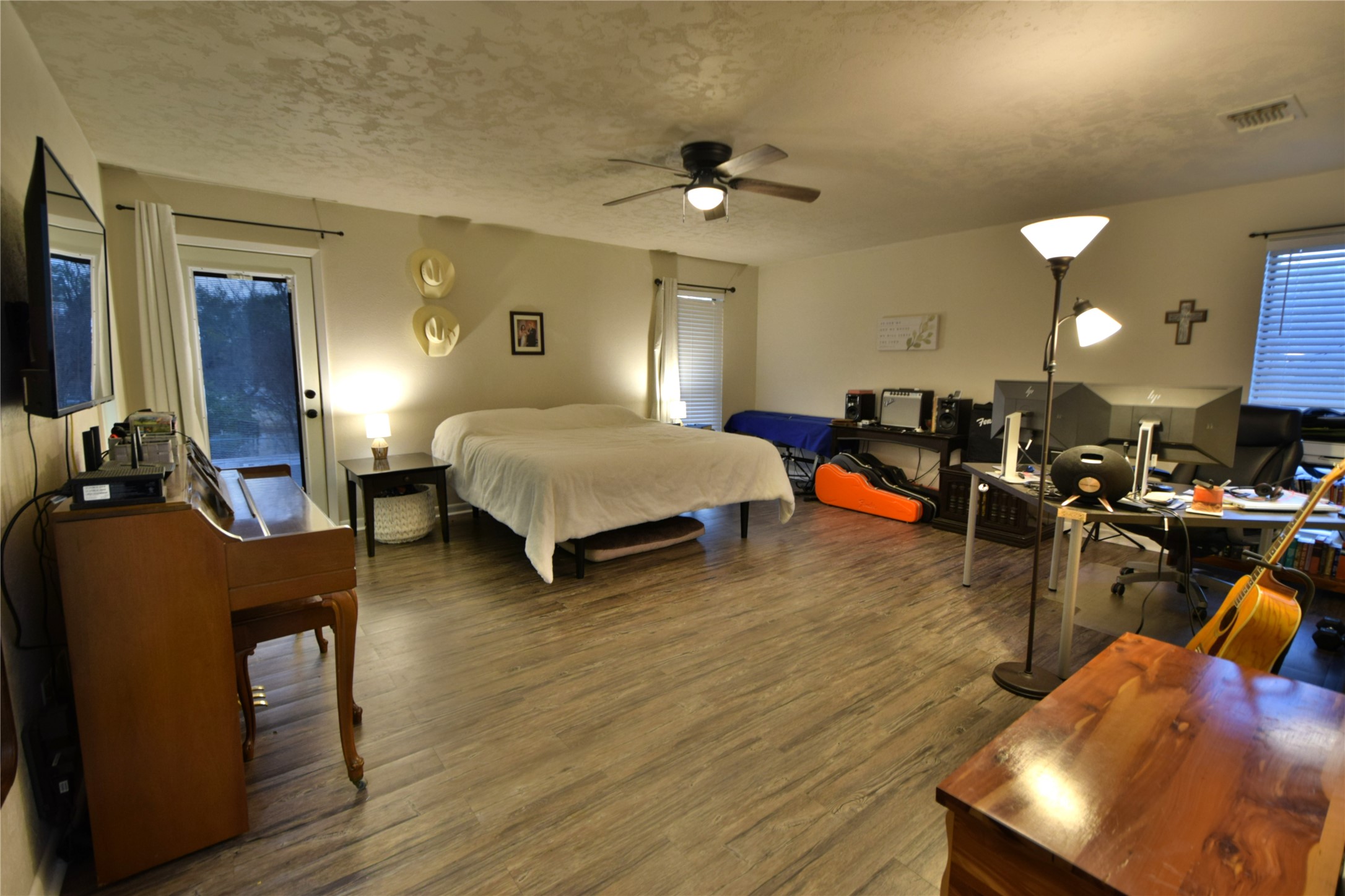 9012 Bontura Road Granbury TX 76049
