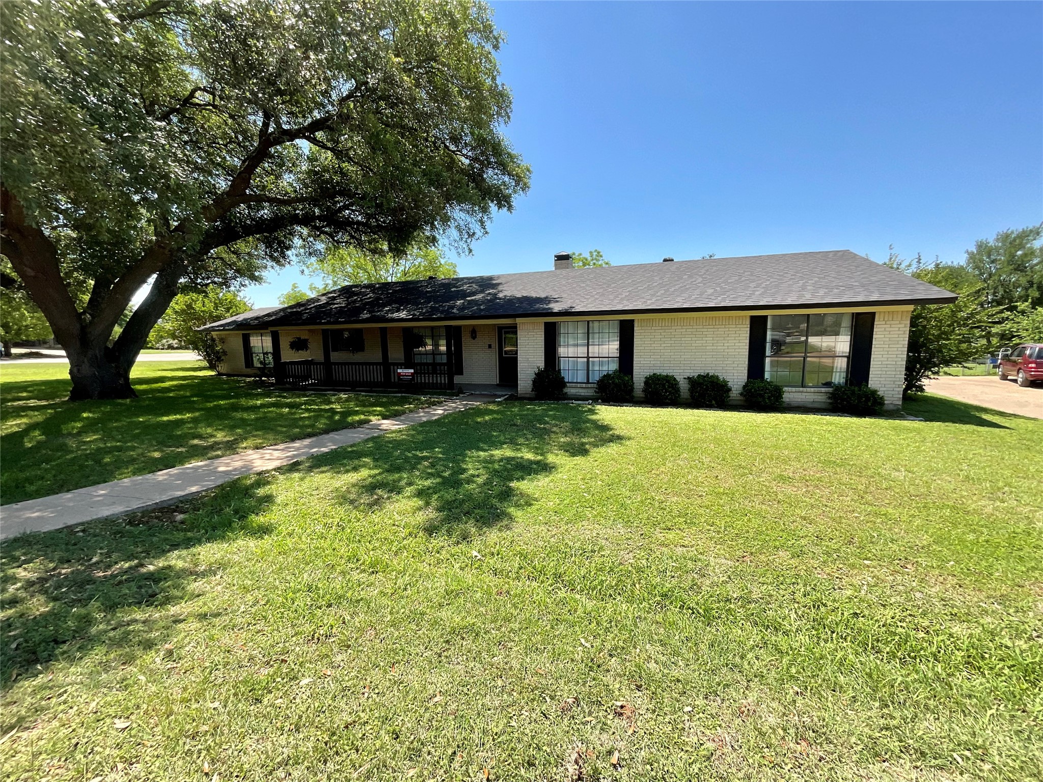 9012 Bontura Road Granbury TX 76049