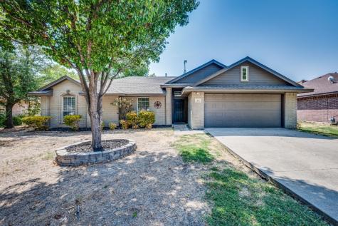 303 Ridge Hollow Trail Venus TX 76084