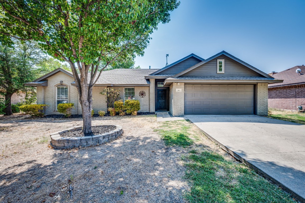 303 Ridge Hollow Trail Venus TX 76084