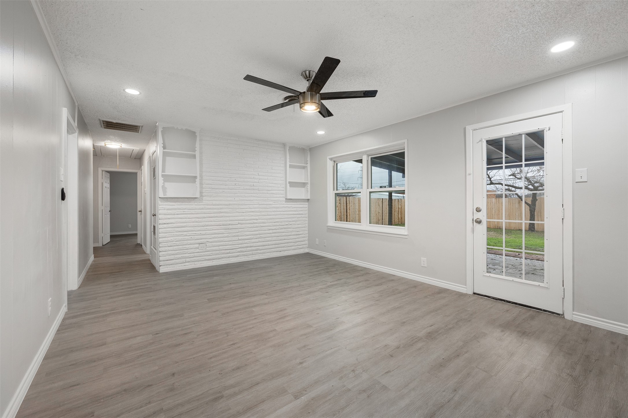 5920 Walraven Circle Fort Worth TX 76133