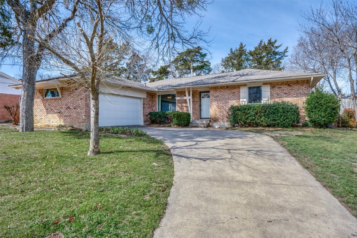 3831 Holliday Road Dallas TX 75224