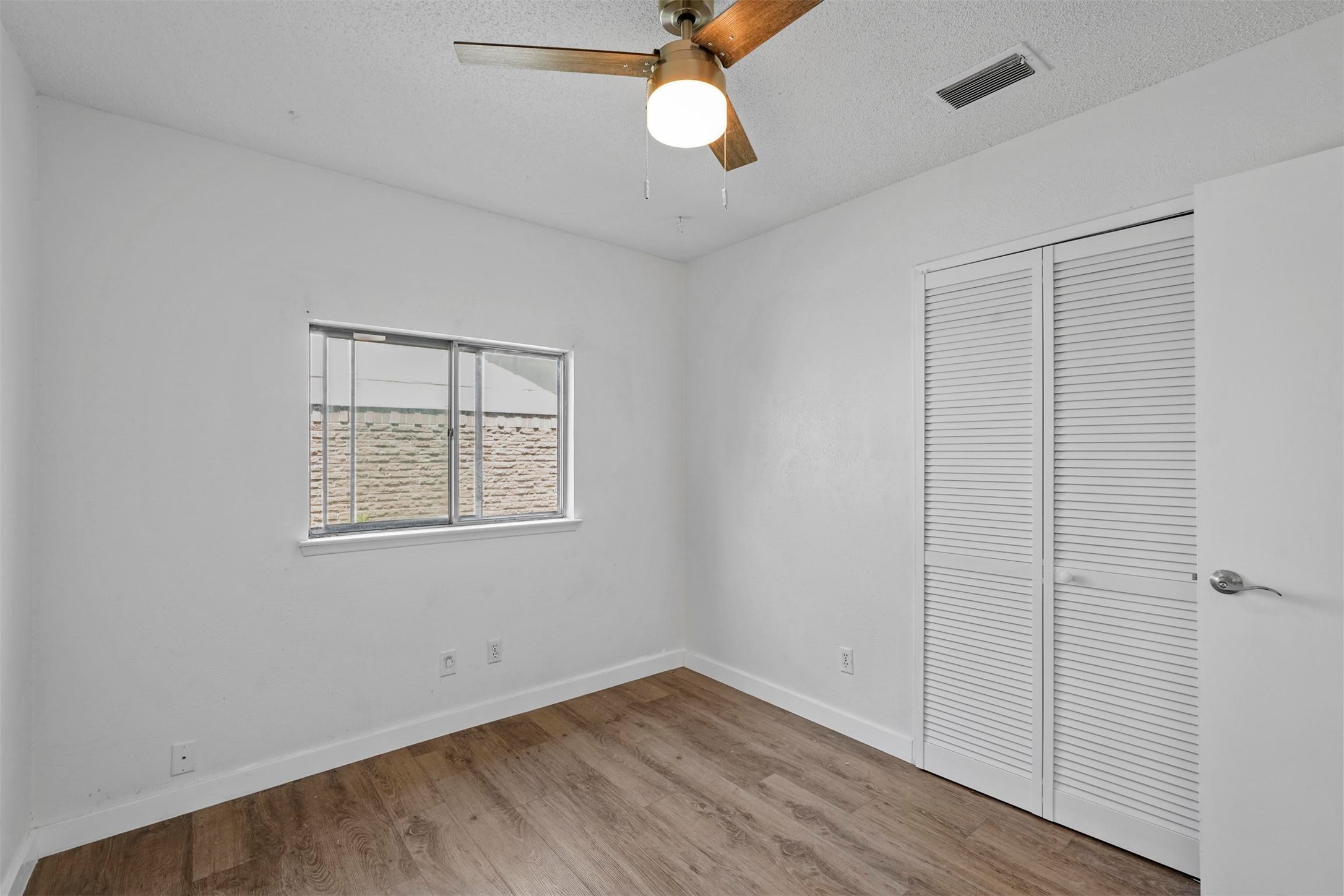 425 Rollingridge Lane Garland TX 75043