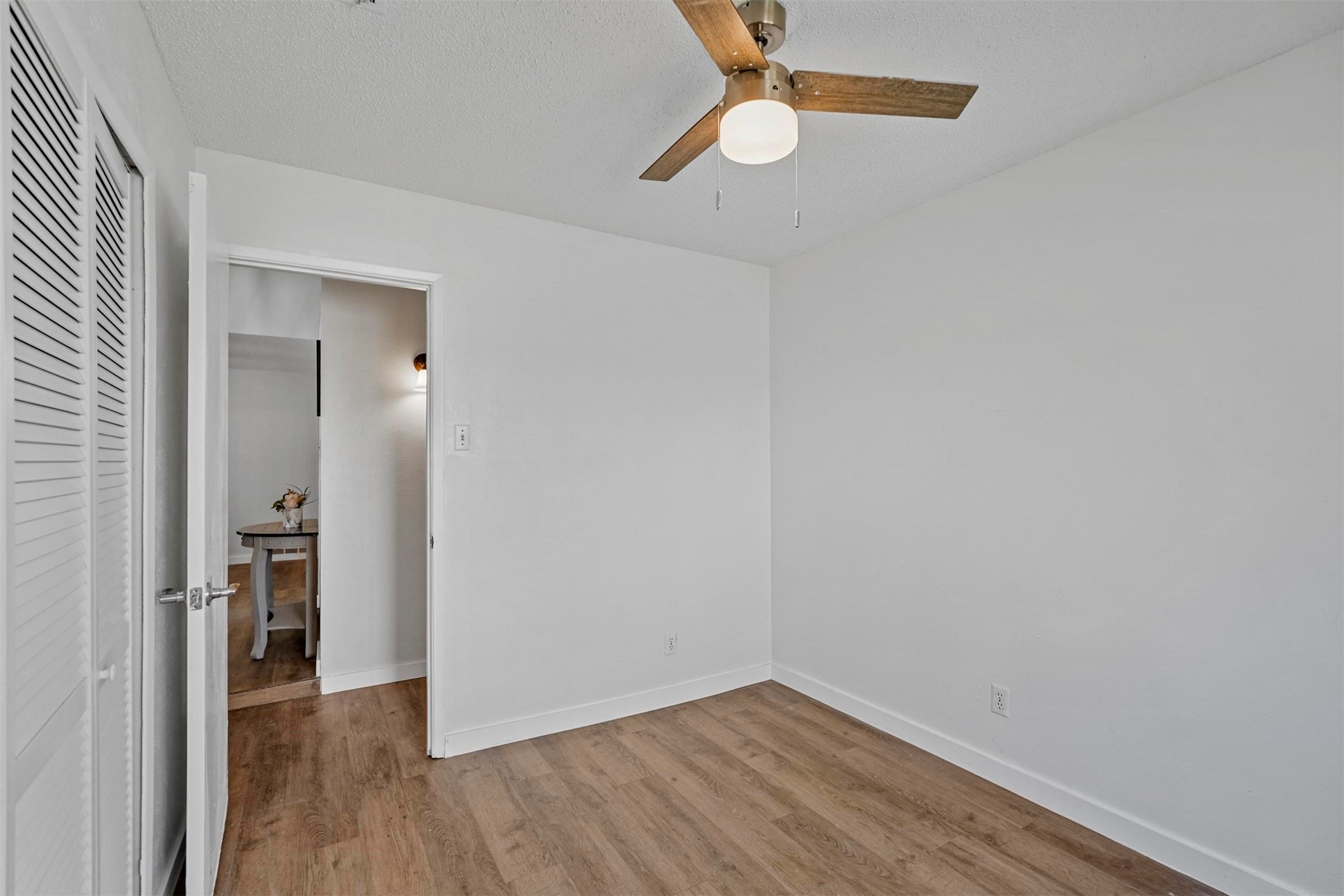 425 Rollingridge Lane Garland TX 75043