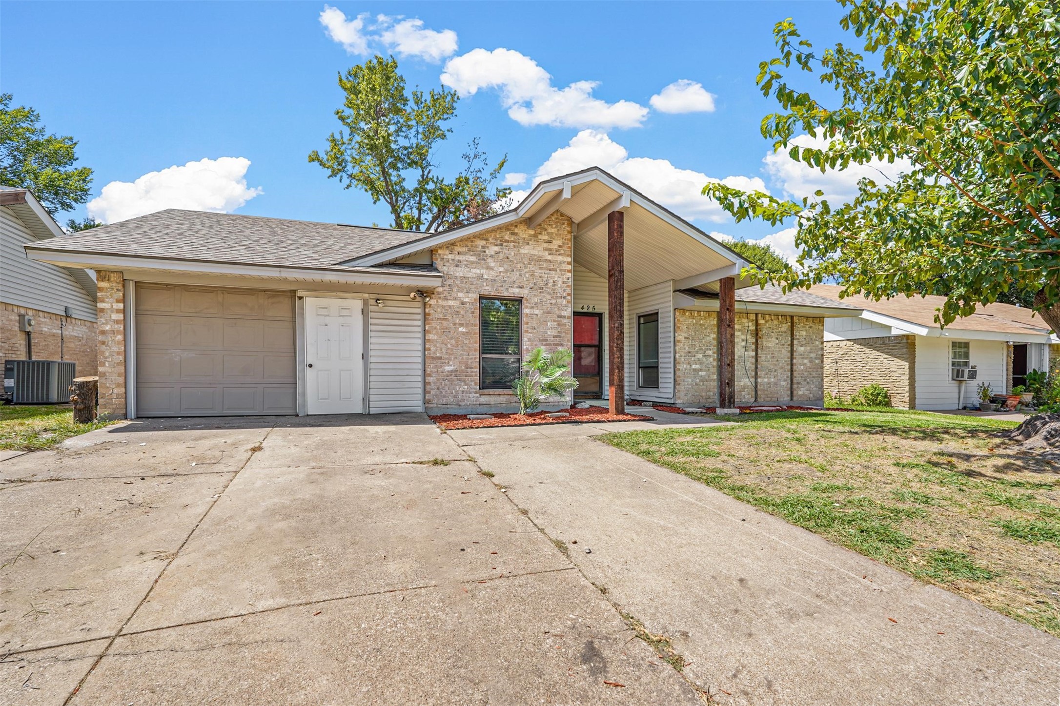 425 Rollingridge Lane Garland TX 75043